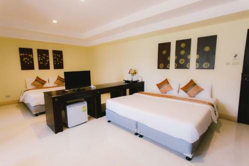 Royal Princess City Lamphun Hotel