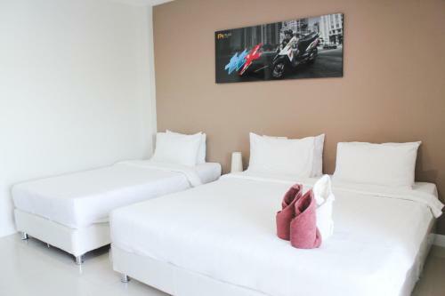Plus Hotel