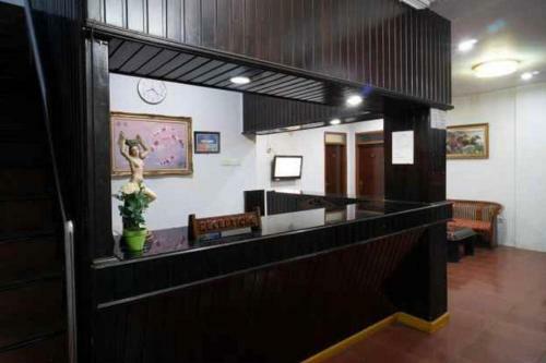 New Valentino Hotel Makassar