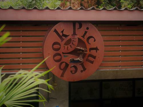 Hostal The Picturebook Guesthouse