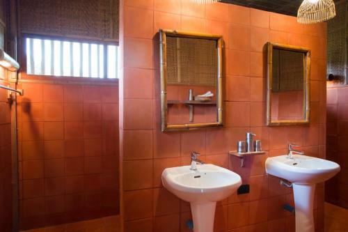 Hostal Lisu Lodge