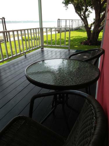 Bed & Breakfast Bo Tree Cottage On The River