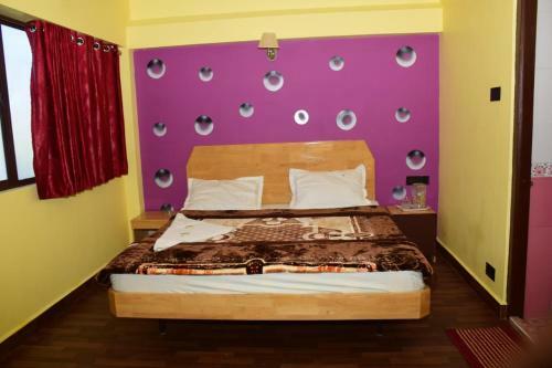 N S Cottage Stay