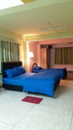 Hotel Gate 14 Inn