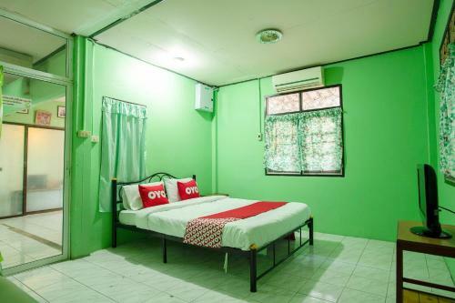Hotel Oyo 402 Raknatee Resort
