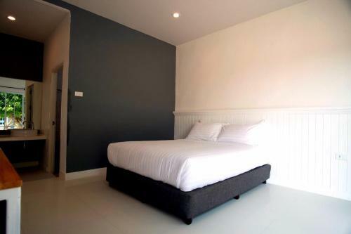 Hotel Bhive