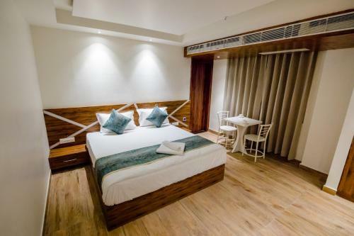 Hotel Kanchan View