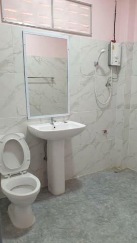 Hostal Baan Suan Chiva Saran