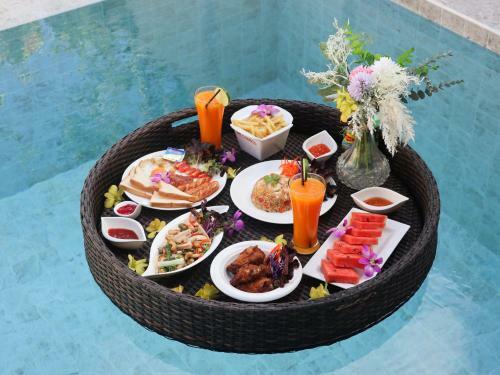 Hotel Toledo Pool Villa