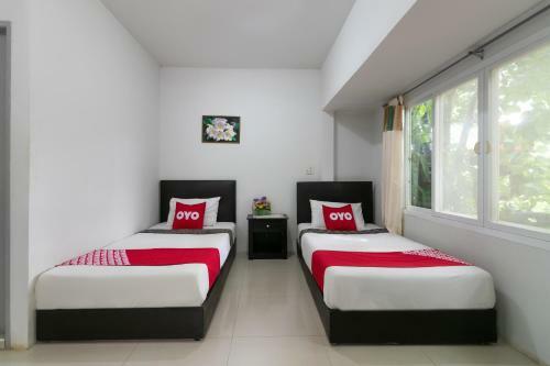 Hotel Vaccinated Staff - Oyo 1129 Leelavadee Resort Korat