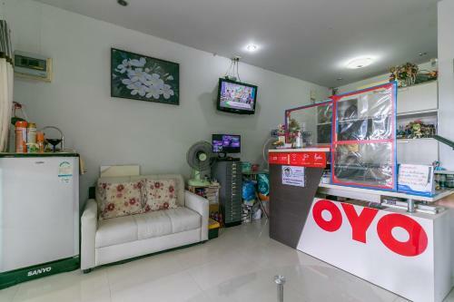 Hotel Vaccinated Staff - Oyo 1129 Leelavadee Resort Korat