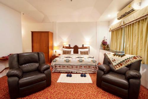 Thongsomboon Club Hotel