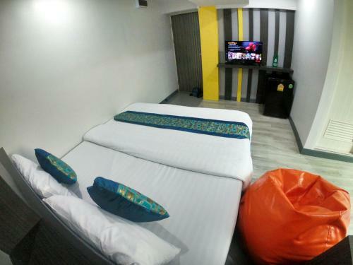 Aparthotel Riski Residence Bangbuathong