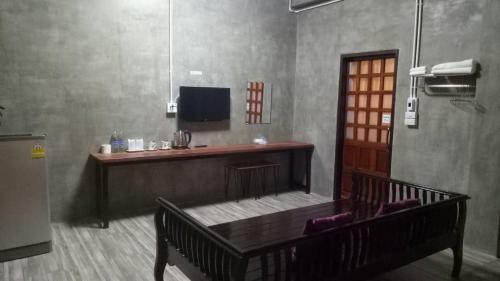 Hostal Baan 9'nan Guest Home In Nan City.