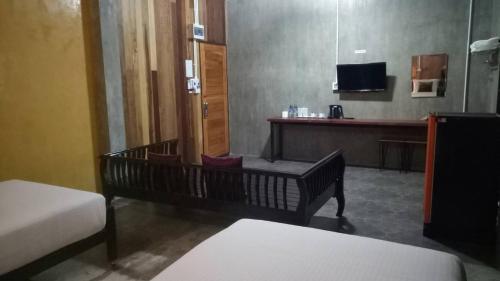 Hostal Baan 9'nan Guest Home In Nan City.