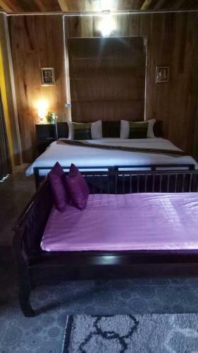 Hostal Baan 9'nan Guest Home In Nan City.