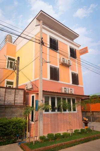 Lomluang Hostel&hotel
