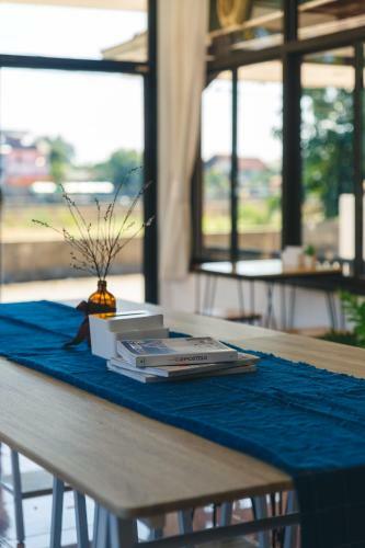 Yindee Home & Cafe