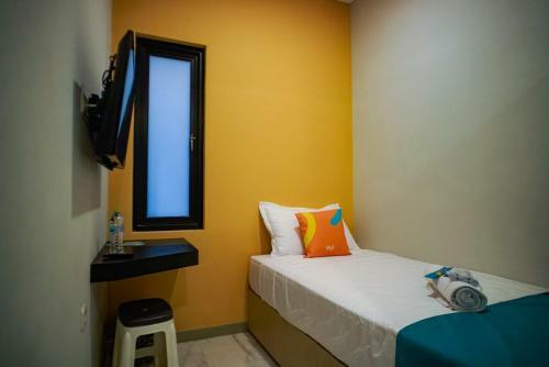 Sans Hotel Box Mansion Surabaya