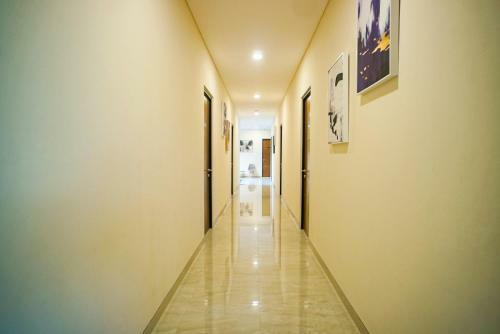 Sans Hotel Box Mansion Surabaya