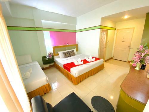 Hotel Polkadot Hostel