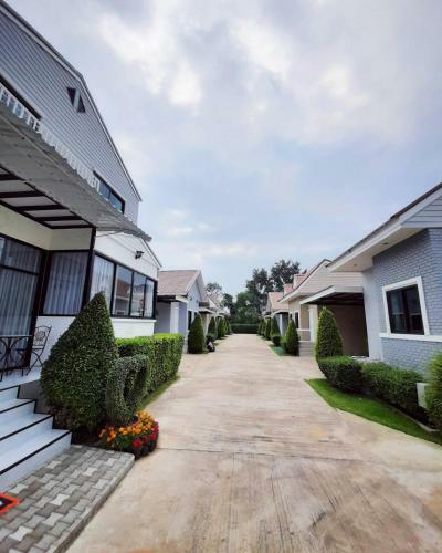 Hotel Home Resort