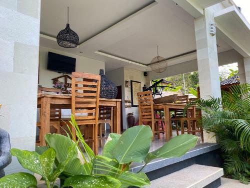 Hostal Puja Uluwatu Village