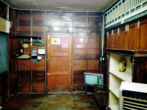 Bed & Breakfast Ray Nu Guest House