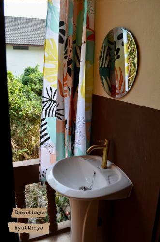 Albergue Dawnthaya Ayutthaya House