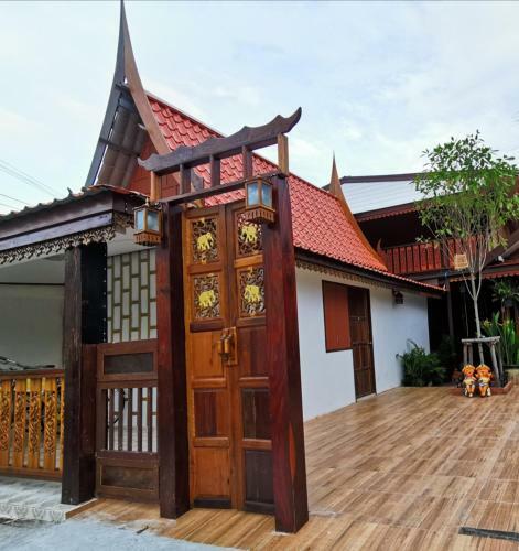 Hostal Chanida Home