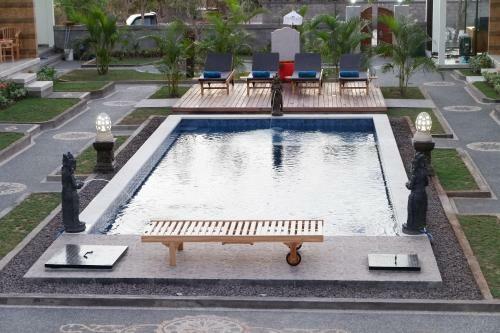 Manik Homestay