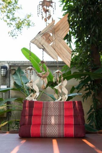 Hostal Phuttal Residence