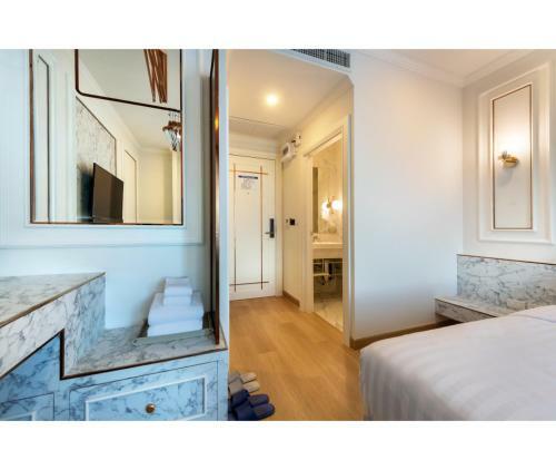 Nine River Hotel