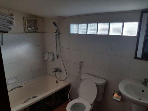 Bed & Breakfast Guesthouse Ratchaburi