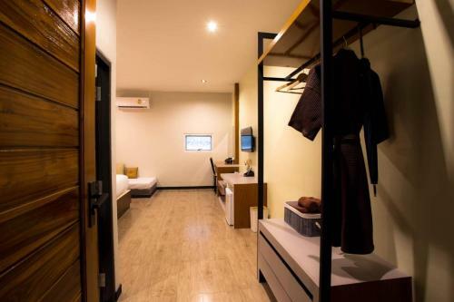 Hotel The Sun Resort Ratchaburi