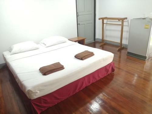 Hotel Jansom Beach Resort