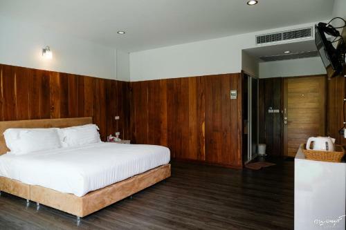 Hotel Suan Sai Yok Resort