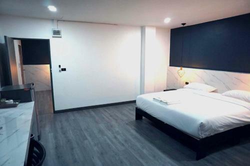 Prinn Hotel