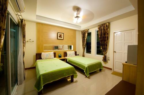 Hotel Baan Suan Resort Juree Punsuk