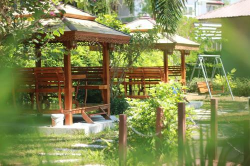 Hotel Palm Scenery Resort
