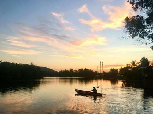 Hostal Khum Thong Resort