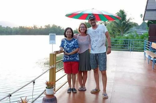 Hostal Khum Thong Resort