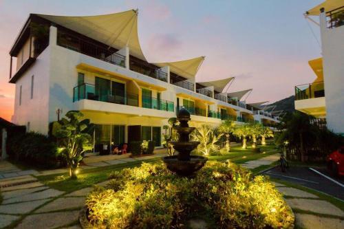 Modern Townhouse Ap Grand A19