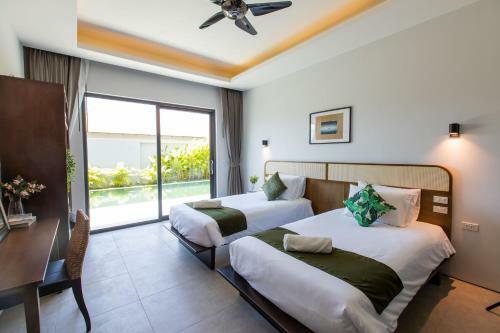 Hotel Blu Boat Luxury Pool Villas
