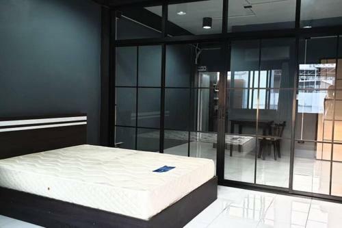 V Apartment Sathorn ??????????? ?????????????????? ???????????????