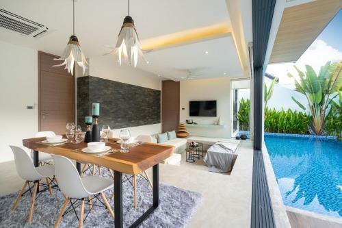 La Belle Pool Villa Phuket - Tropical Modern Living