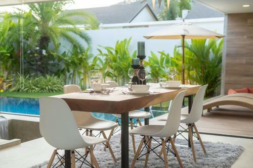 La Belle Pool Villa Phuket - Tropical Modern Living