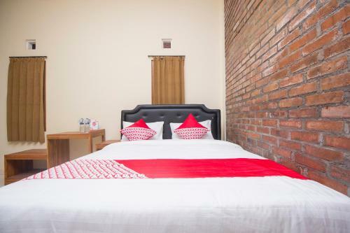 Hotel Oyo 952 Annisa Syariah Residence