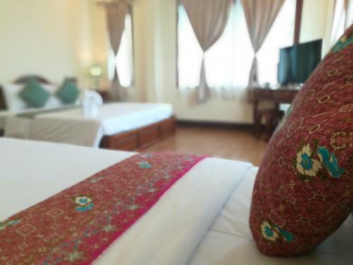 Hostal Baan Bussaba Hotel