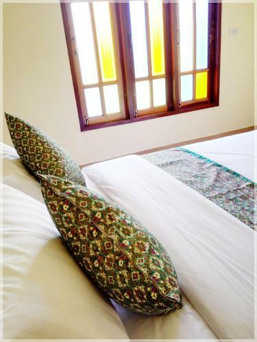 Hostal Baan Bussaba Hotel